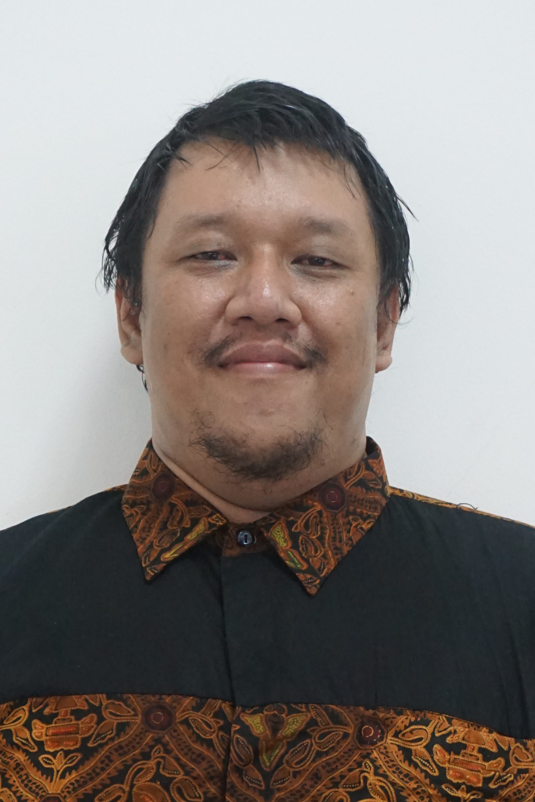 Dr. Iswanto, S.T., M.Eng., IPM.